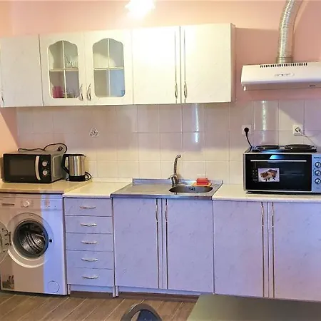 Apartments And Guest Rooms 